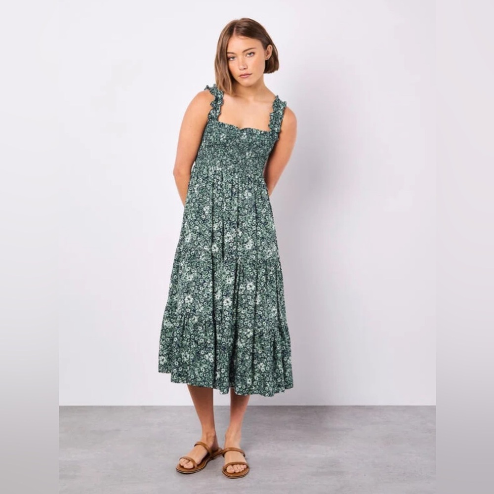 Apricot 🍑- Ditsy floral midi dress nape